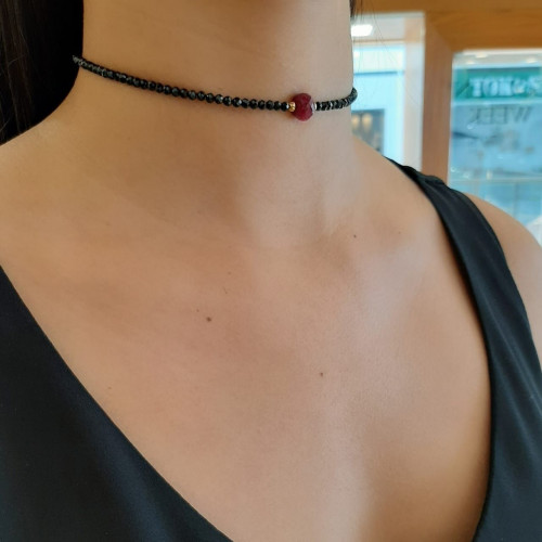 Choker de pedras naturais rubi ônix 