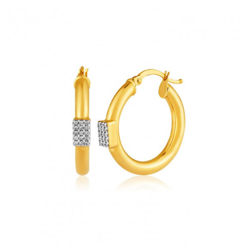 Argola de ouro amarelo 18k com aplique e Diamantes