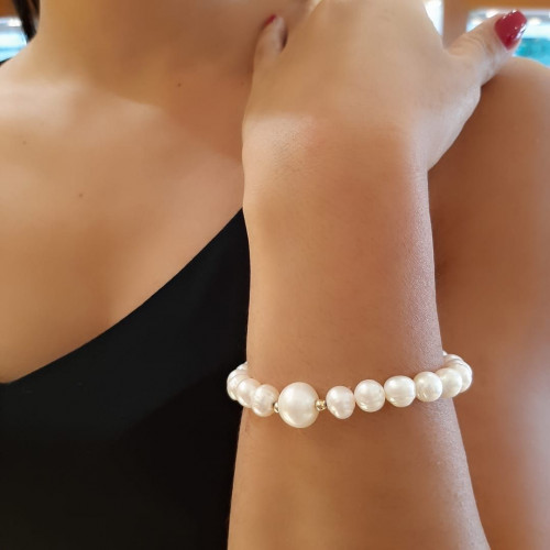 Pulseira pérolas com ouro 18k