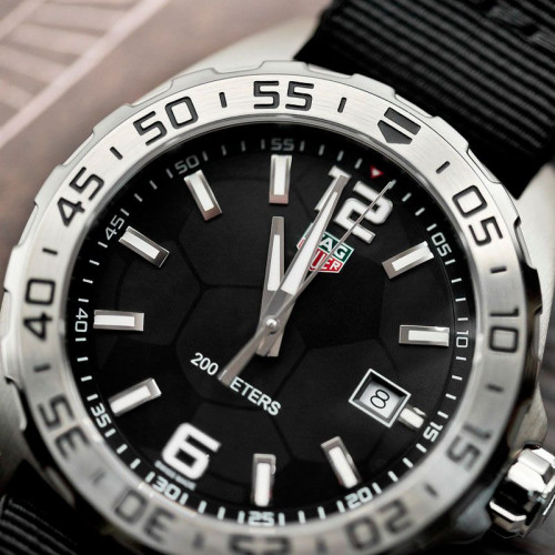 Relógio TAG Heuer Formula 1 a Quartzo pulseira preta - WAZ1015.FC8198